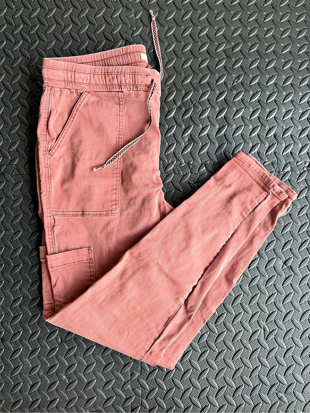 maurices Weekender skinny Cargo Jogger